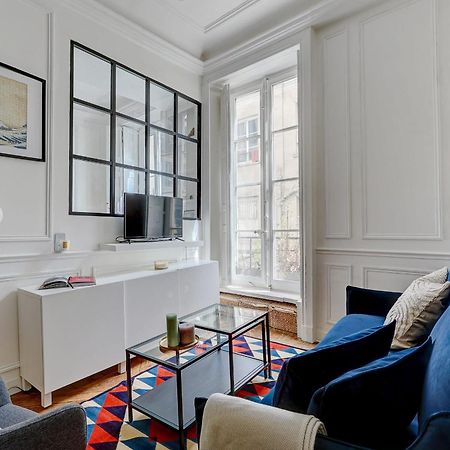 Eiffel Tower & Invalides - 1Br - Cityapartmentstay Parigi Esterno foto